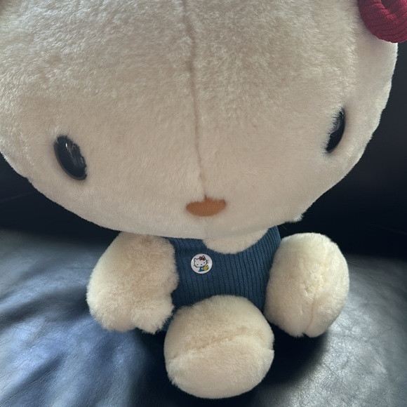 Hello Kitty - Picture 2 of 6